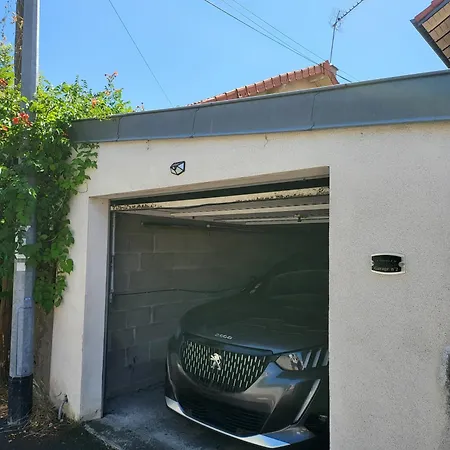 La Parenthèse Auvergnate, F3 2 Chambres Clermont-Ferrand, Parking *