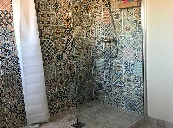 La Parenthese Auvergnate, F3 2 Clermont-ferrand, Parking * Clermont-Ferrand